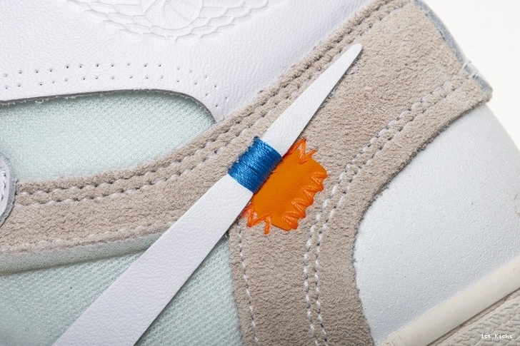 retro NIKE White Air  high 1 AQ0818-100 OWT Jordan 1221